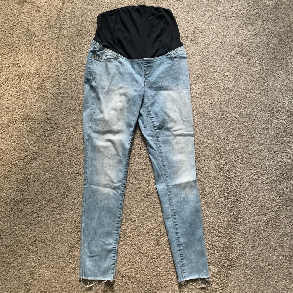 Isabel Maternity by Ingrid & Isabel Light Blue Jeggings